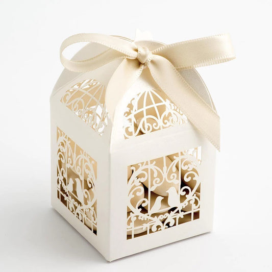100 Piece Pack - Ivory Dove Bird Heart Wedding Engagement Bomboniere Favor Lolly Gift Card Box